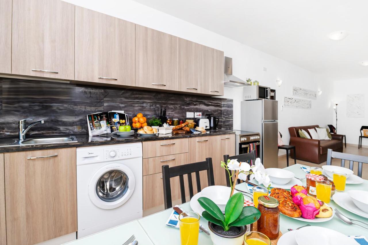 Apartment Summer Breeze With Panoramic Terrace - By Getawaysmalta Mellieha
