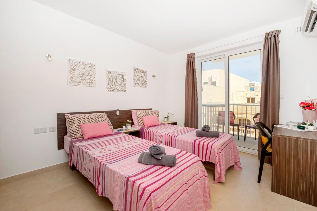Summer Breeze With Panoramic Terrace - By Getawaysmalta Mellieha