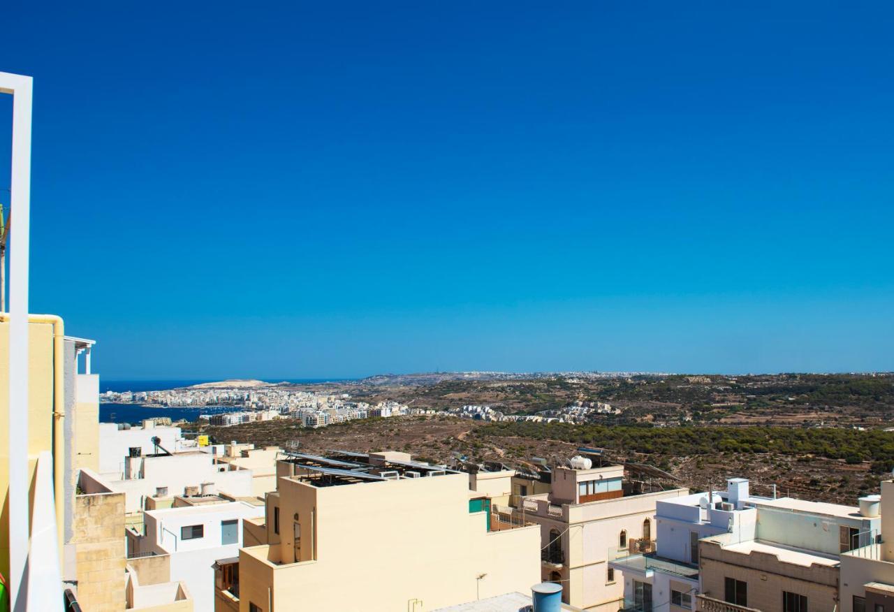 Apartment Summer Breeze With Panoramic Terrace - By Getawaysmalta Mellieha